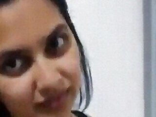 Indian Hospital hook-up vid of PR Nurse staff