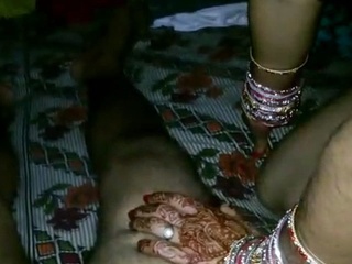 Married duo engages in dirty talk during personal date