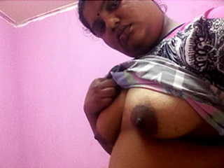 Mallu aunty flaunts her bumpers in front of her hubby