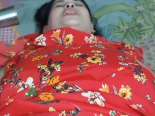 Bodacious Indian wife indulges in personal activities in the bedroom