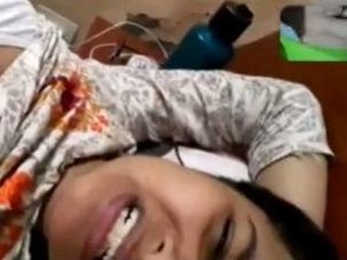 Desi girlfriend gets ultra-kinky on webcam