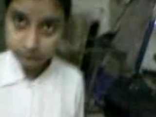Sri Lanka student gets kinky in a solo