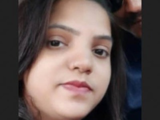 Marge, the super-cute wife, indulges in oral and penetrative sex with her husband's  pal in this Pakistani clip