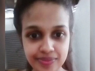 Kerala doll from Kottayam flaunts her nude assets in explicit selfies