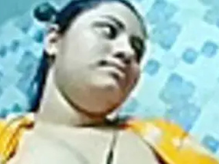 Obese Bangladeshi office doll flaunts her big mounds in a solo video