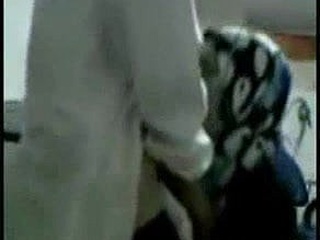 Sibel18com video of a Turkish doctor's inappropriate conduct with a patient in the medical center